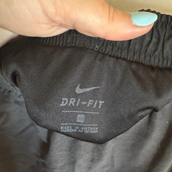 Nike Women's Dark Gray Athletic Shorts - Picture 2 of 2